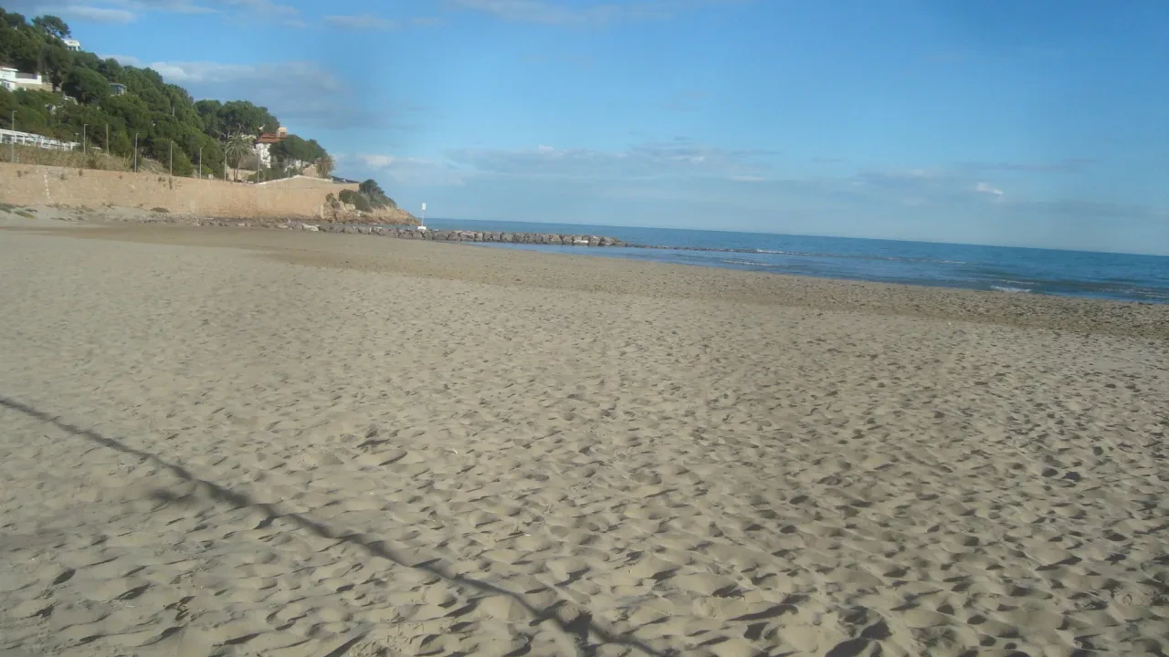 Playa de Voramar (temporada baja)