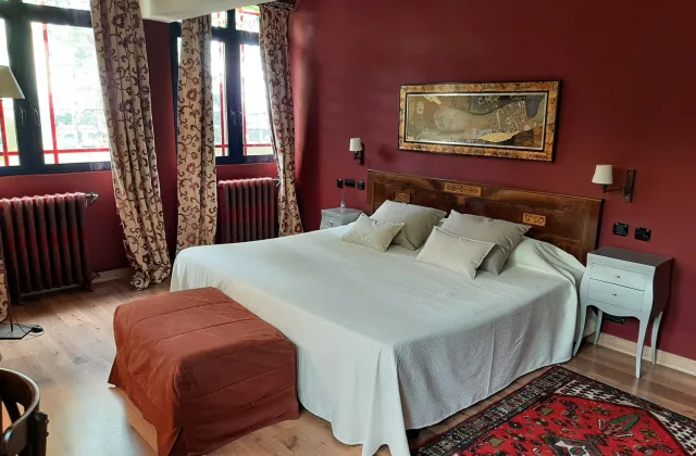 Hotel Castillo El Collado