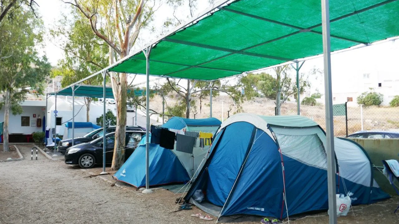 Camping Tau