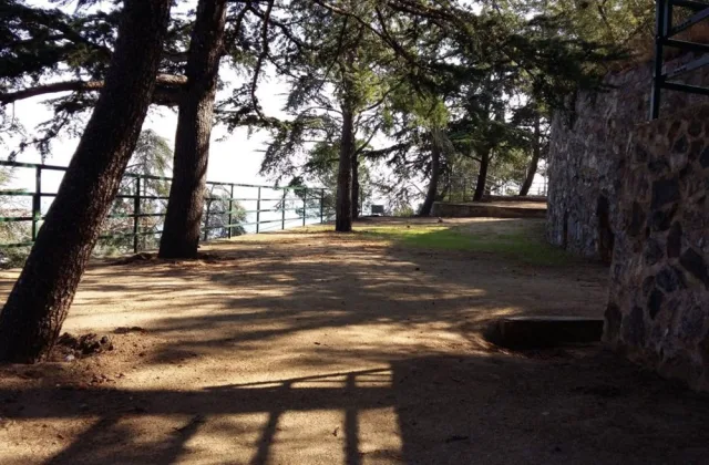 Camping El Far
