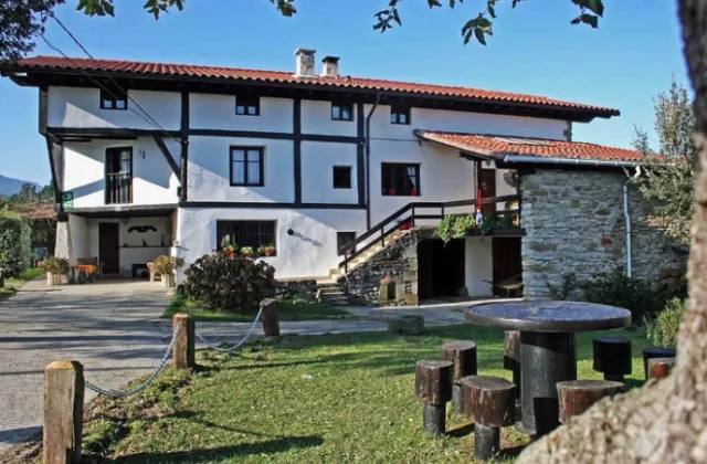 Casa Rural Montebaserria