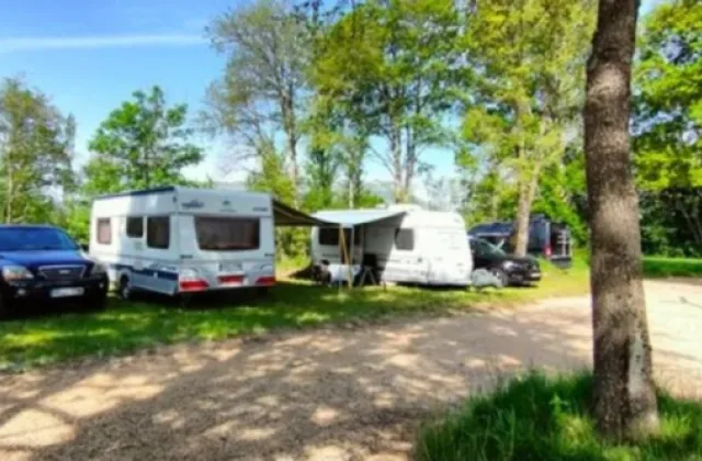 Camping La Isla