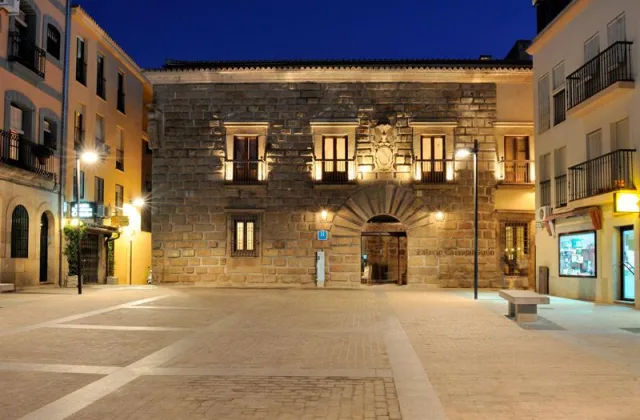 Hotel Palacio Carvajal Girón