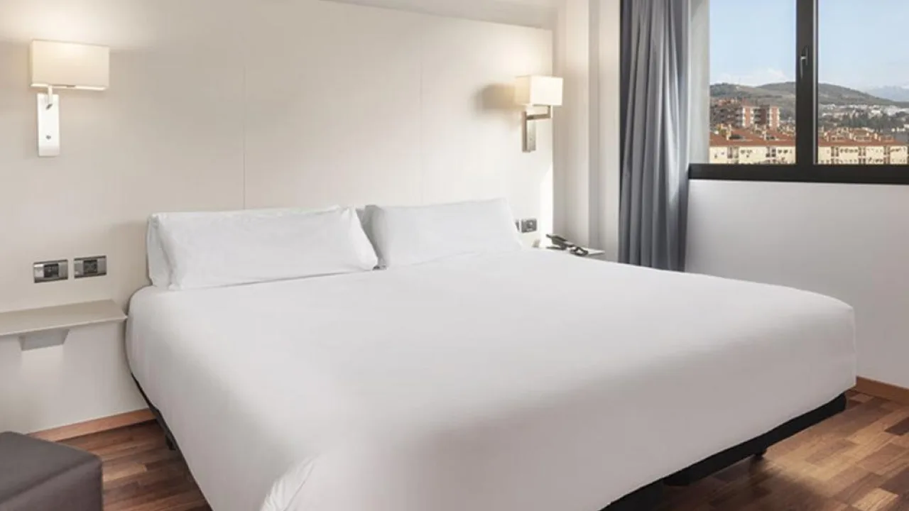 B&B HOTEL Granada Estación
