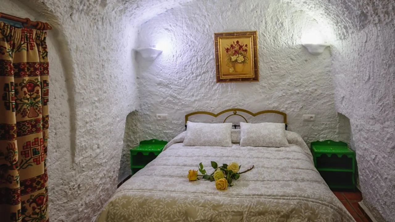 Cuevas Pedro Antonio de Alarcón
