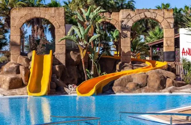 Playacanela Hotel