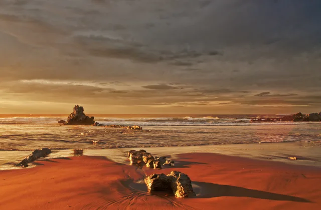 Playa de Arriatera-Atxabiribil