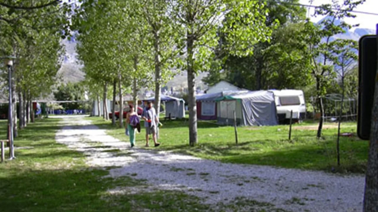 Camping Río Luna
