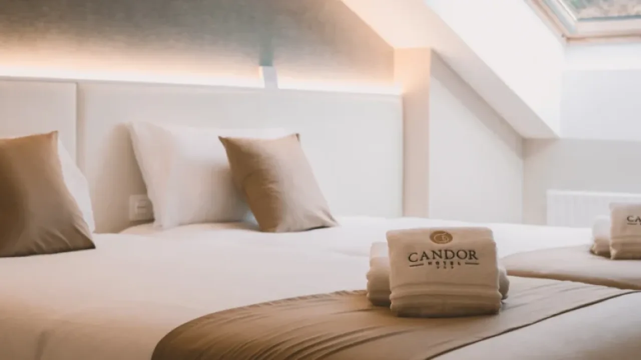 Hotel Candor
