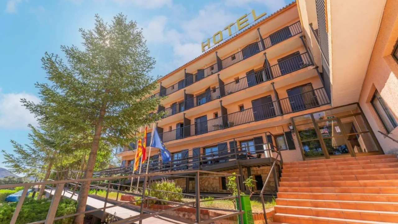 Hotel Mora