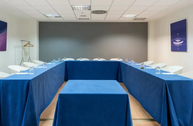 Hotel ILUNION Romareda