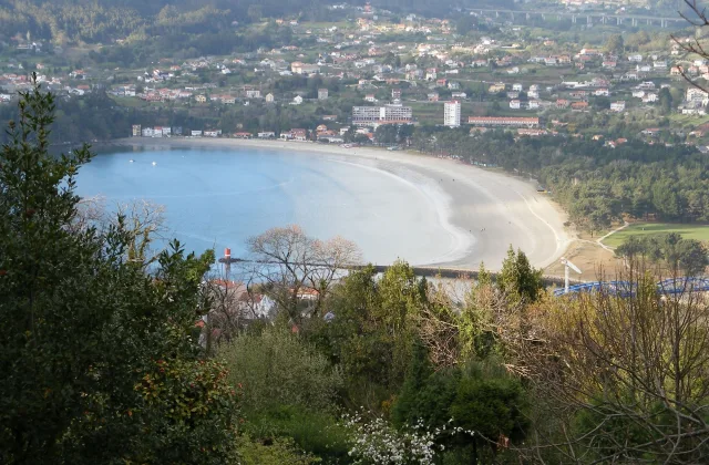 Praia canina de Cabanas (A Madalena)
