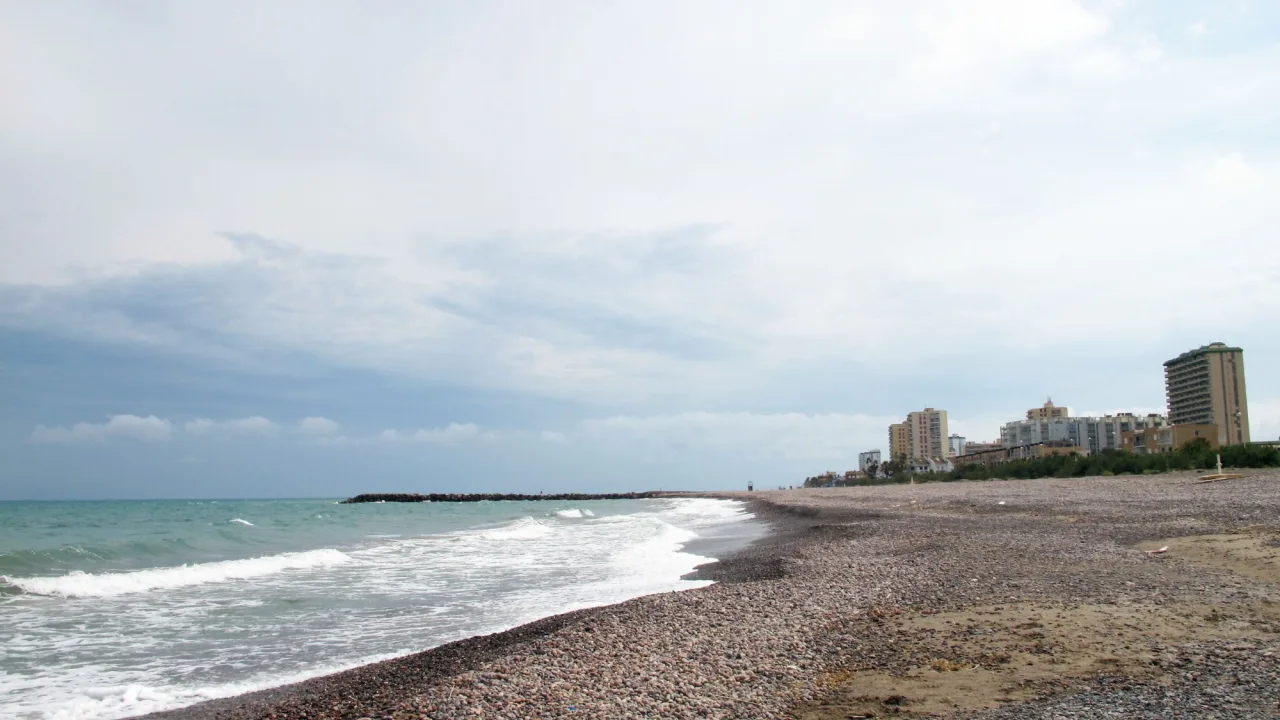 Playa de perros del Barrio de Pescadores