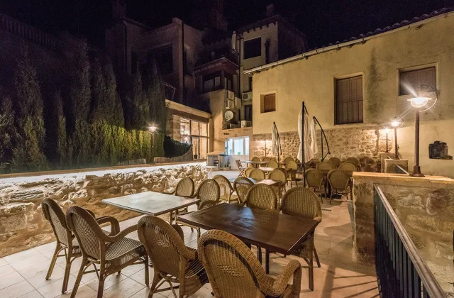 Restaurante El Tomate Rosa